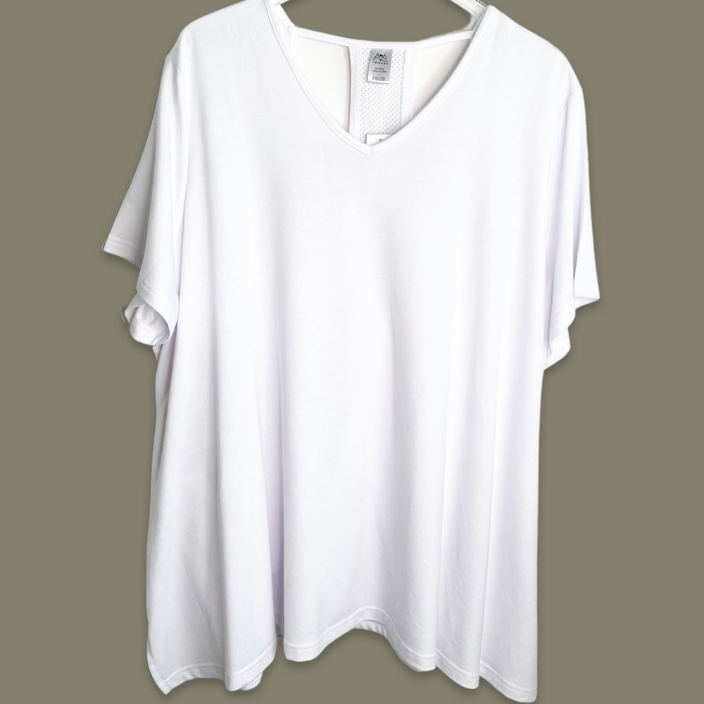 White Avenue Leisure Cotton Tee